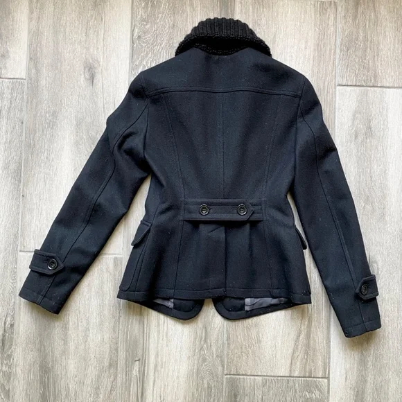 Women’s Burberry Toggle Wool Coat Sz 2